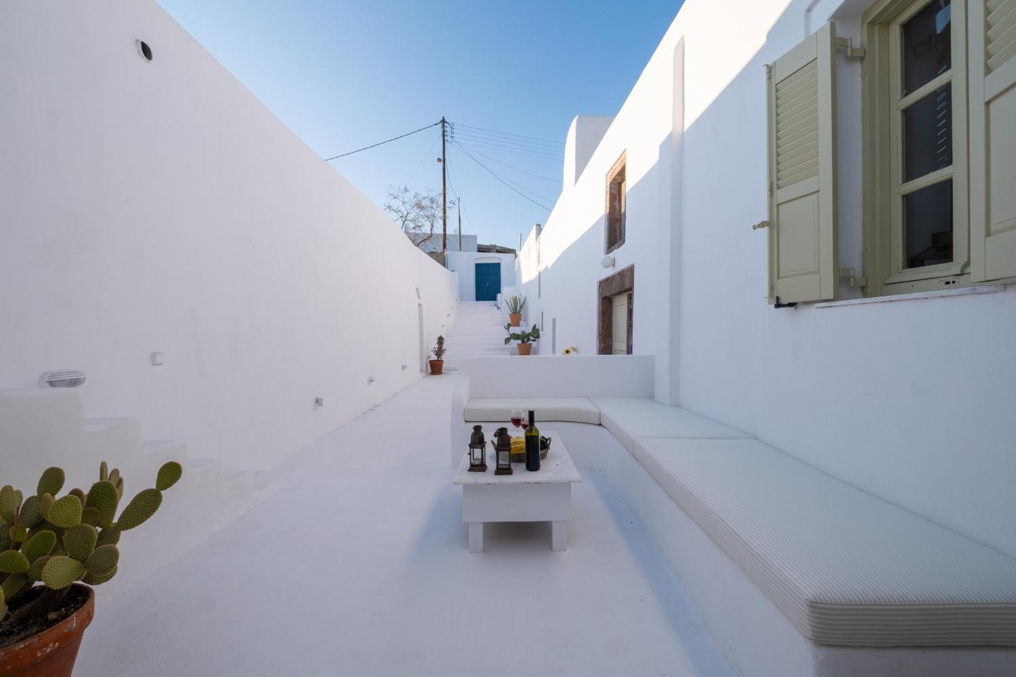 Art Canava Luxury Villas Fira  Exterior foto